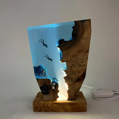 New Seabed World Organism Resin Table Light Creactive Art Decoration Lamp Diving Cave ExplorationTheme Night Light USB Charge